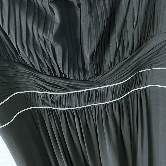 BCBG Max Azria Empire Waist Strapless Gown with Silver Piping - Picture 5 of 6